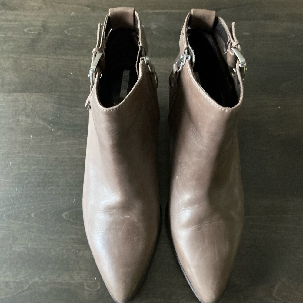 Geox Taupe Leather Ankle Booties
